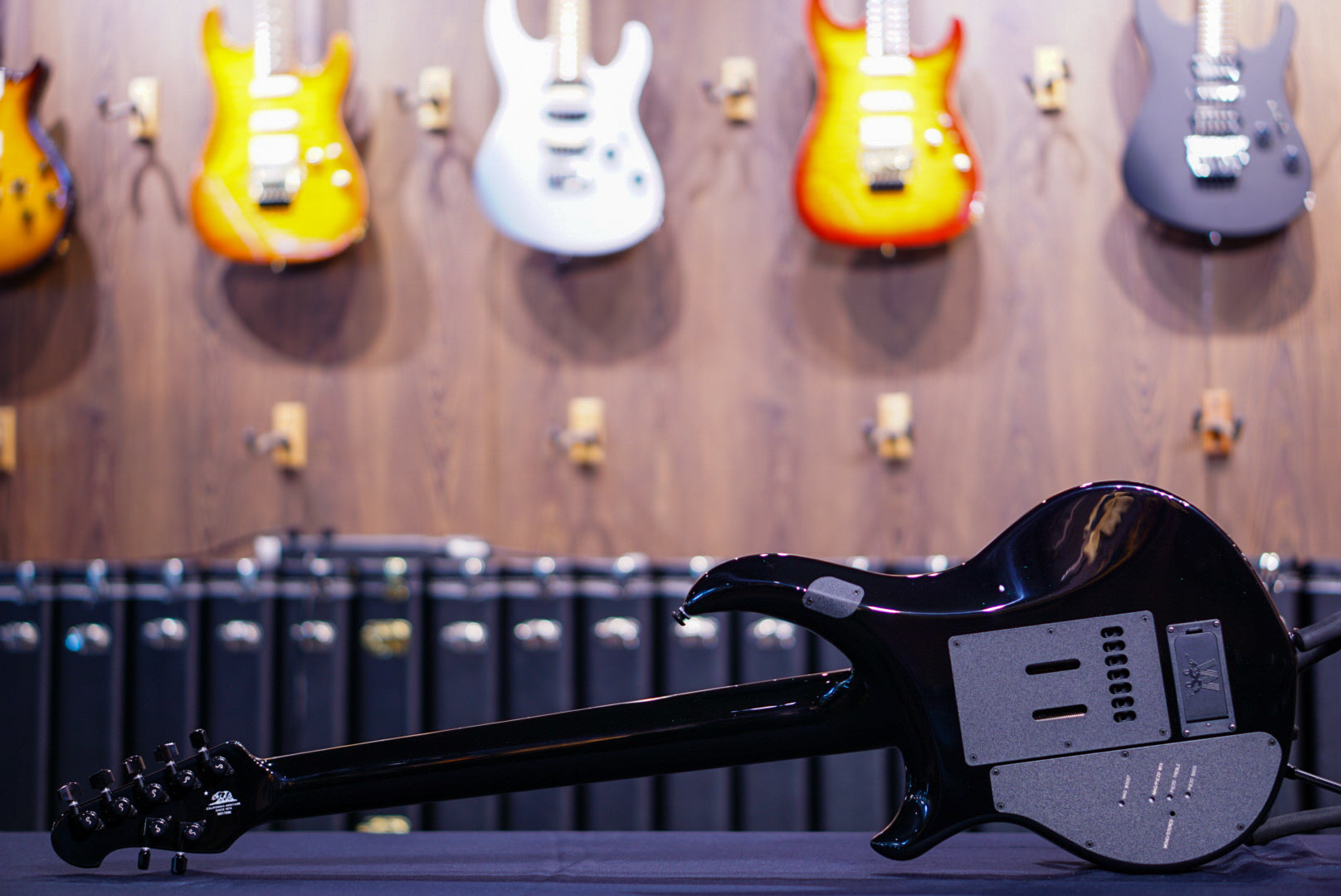 Ernieball Musicman Majesty 7 emerald sky M017095 - HIENDGUITAR Musicman GUITAR