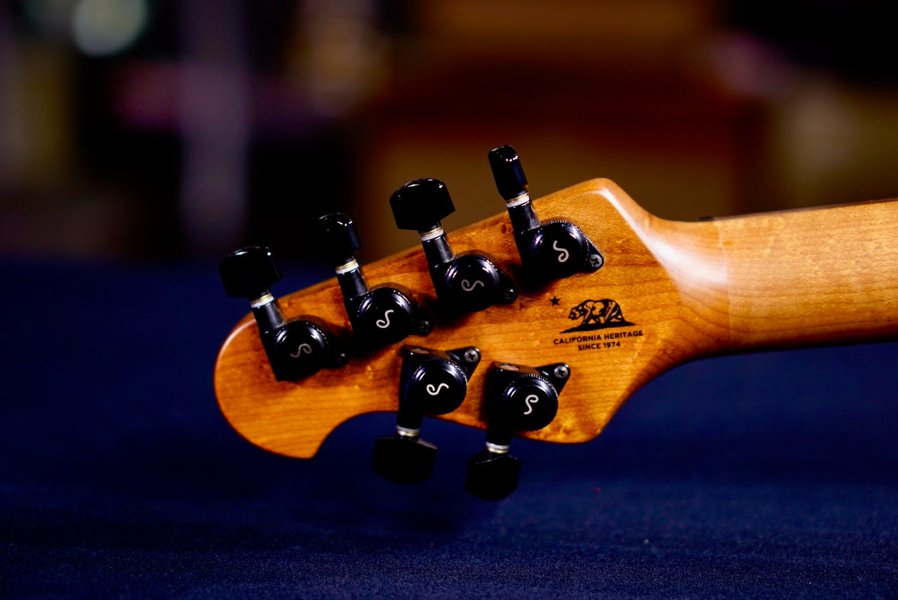 Ernie Ball Music Man Luke 3 HH buttercream G84881