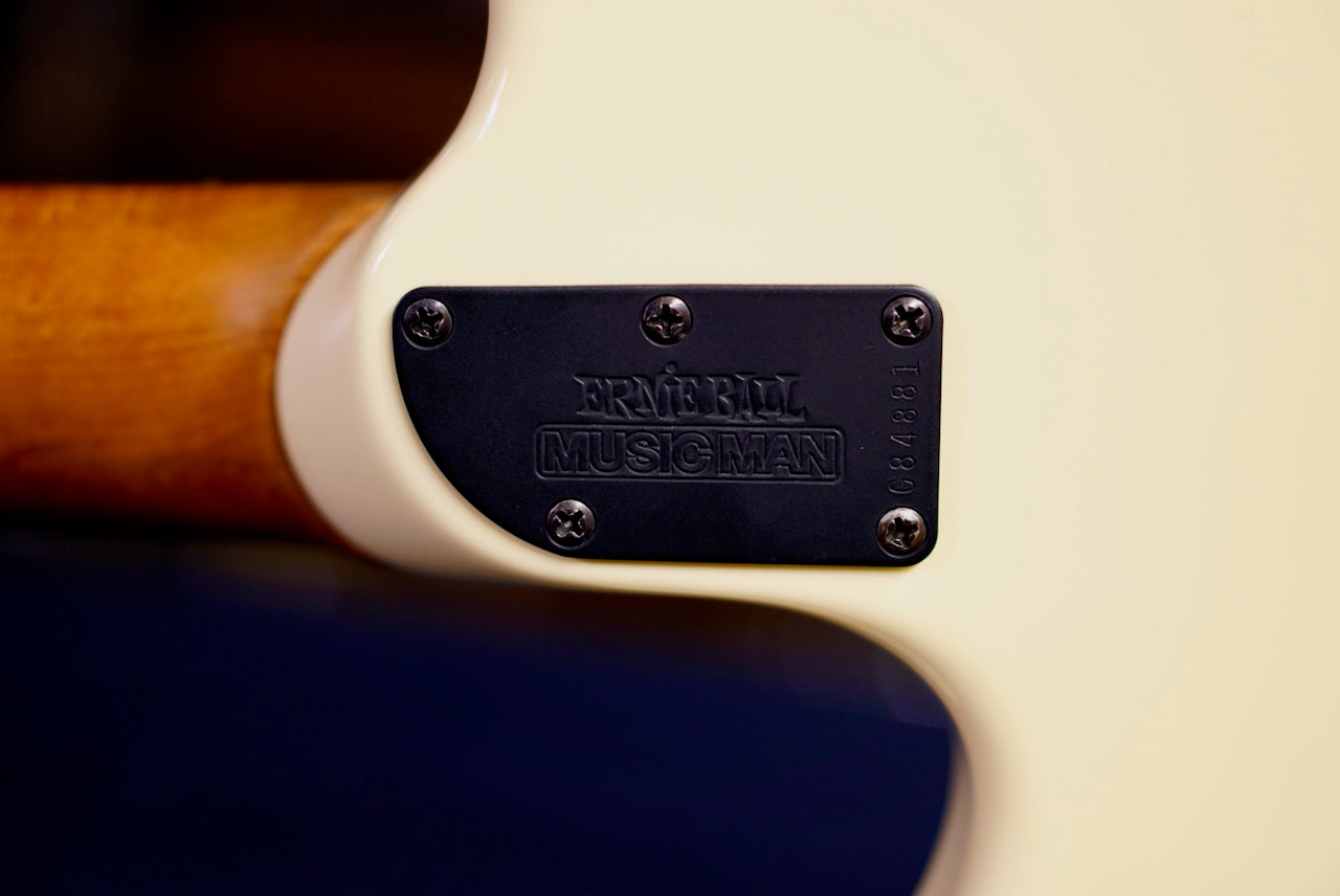 Ernie Ball Music Man Luke 3 HH buttercream G84881