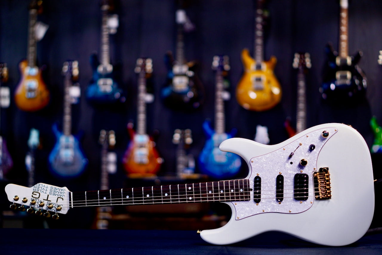 James Tyler JTG White Pearl metallic
