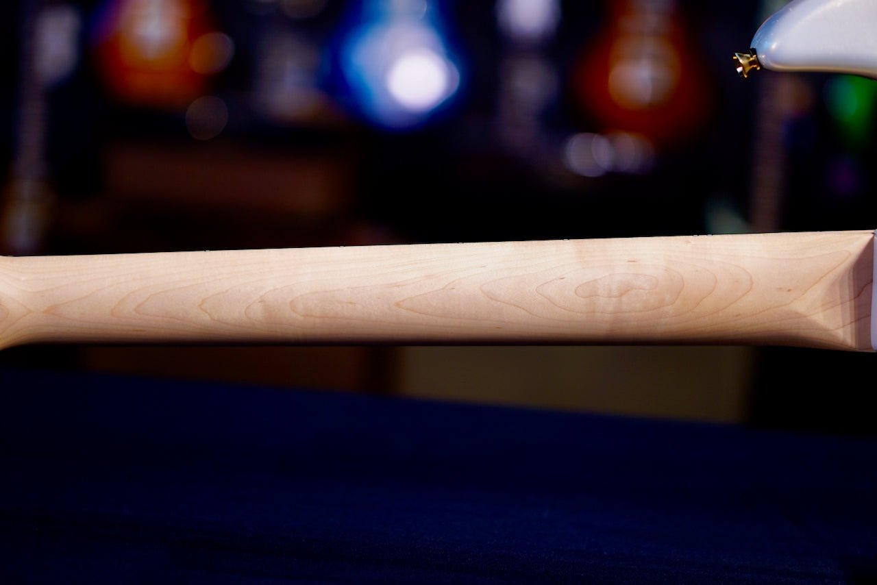 James Tyler JTG White Pearl metallic