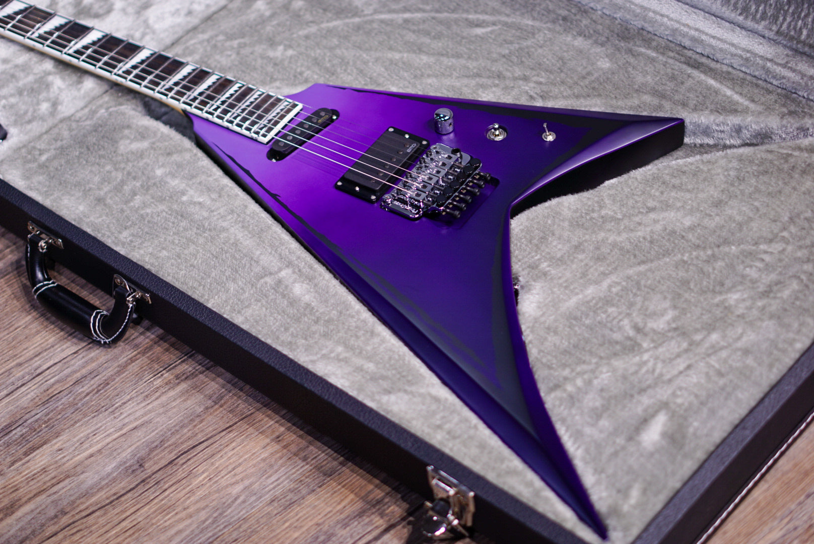 ESP E-II Alexi RIPPED- PURPLE FADE SATIN ES7781233