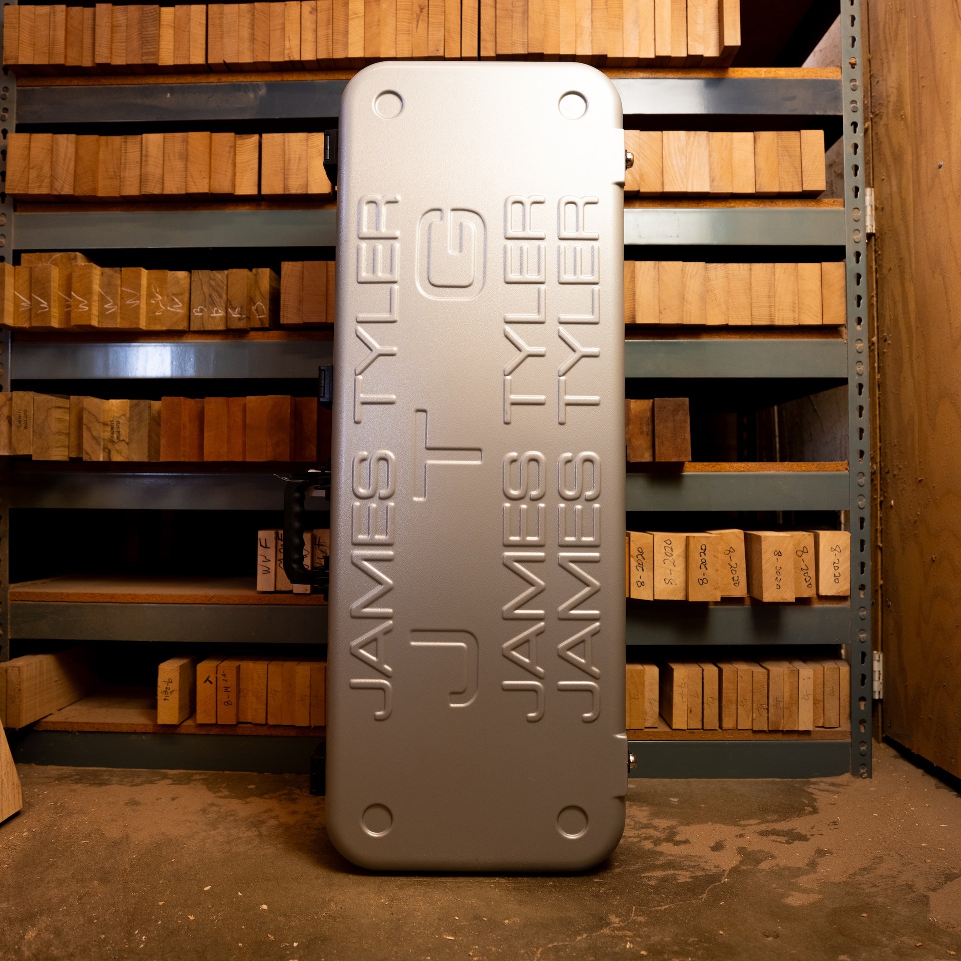 James Tyler JTG black metallic