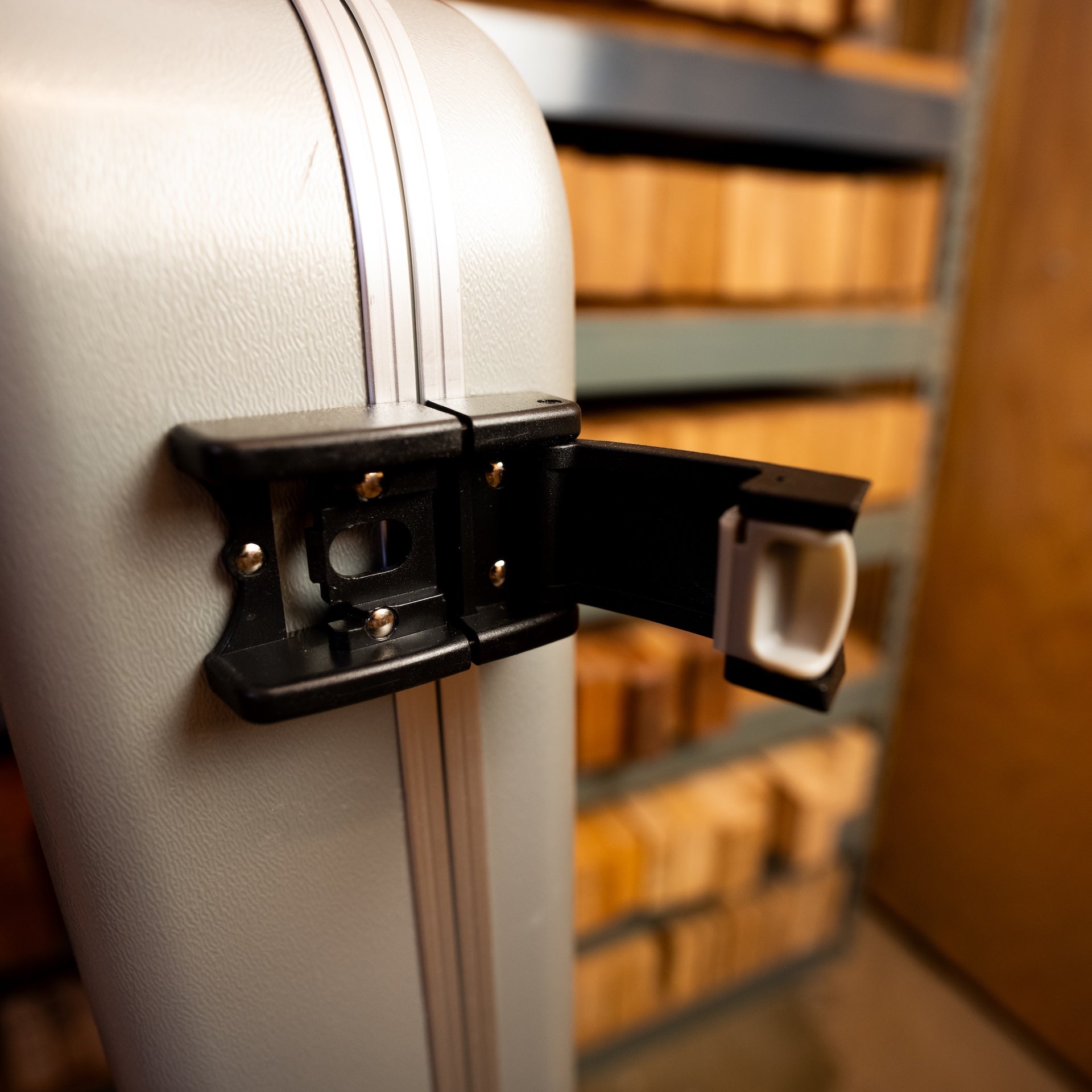 James Tyler JTG black metallic