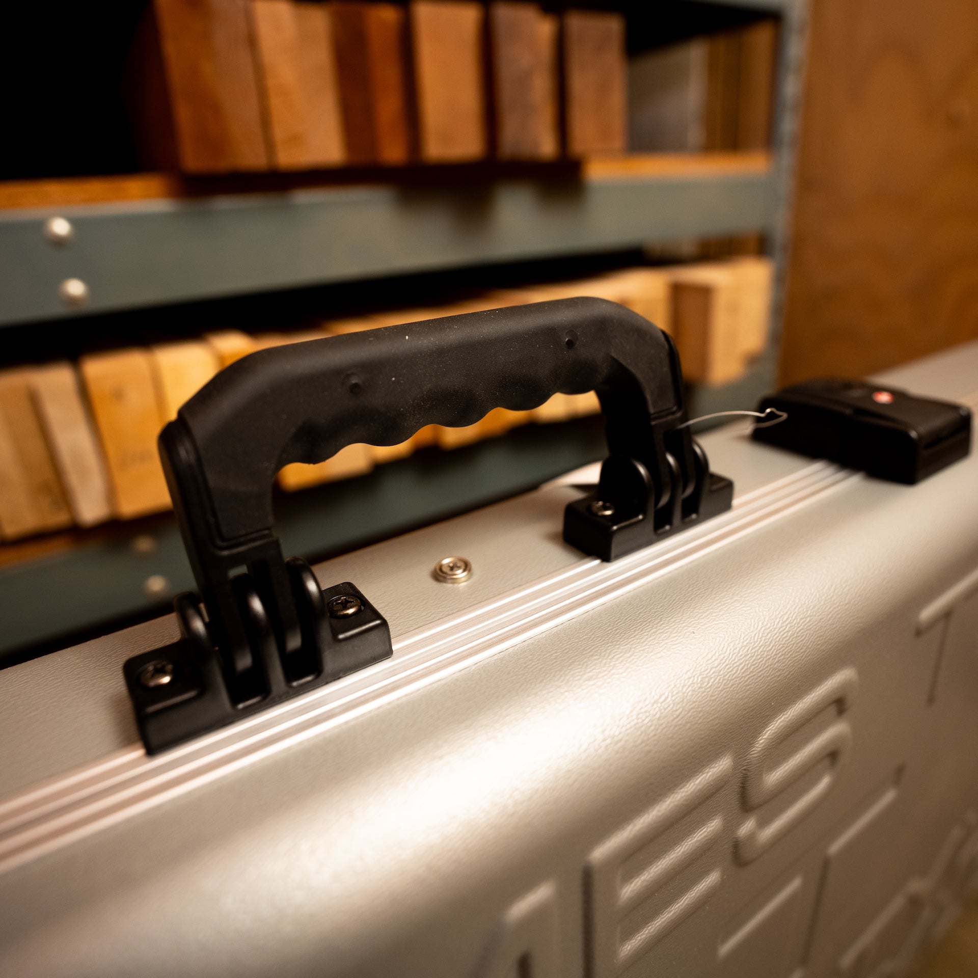 James Tyler JTG black metallic