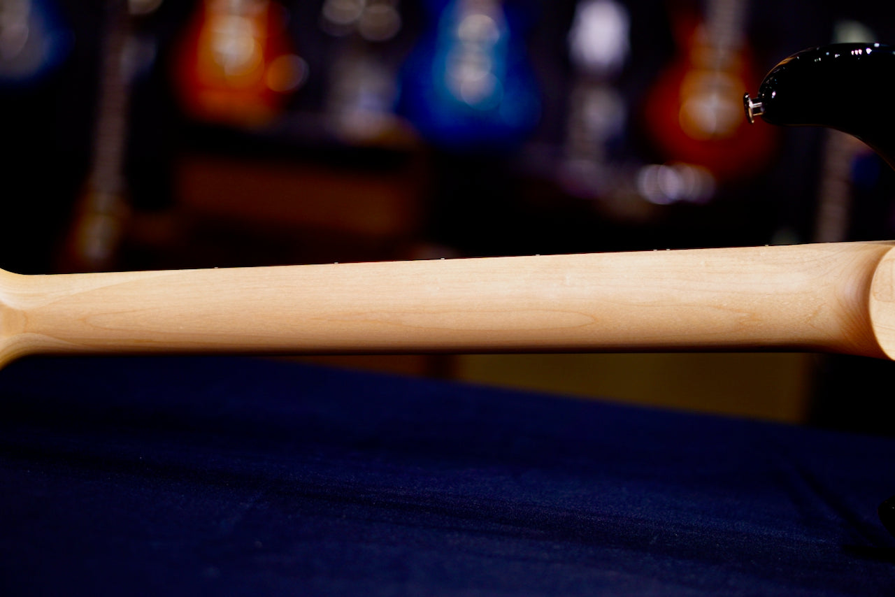 PRS CE 22 Limited Edition Faded Blue Smokeburst 0412851