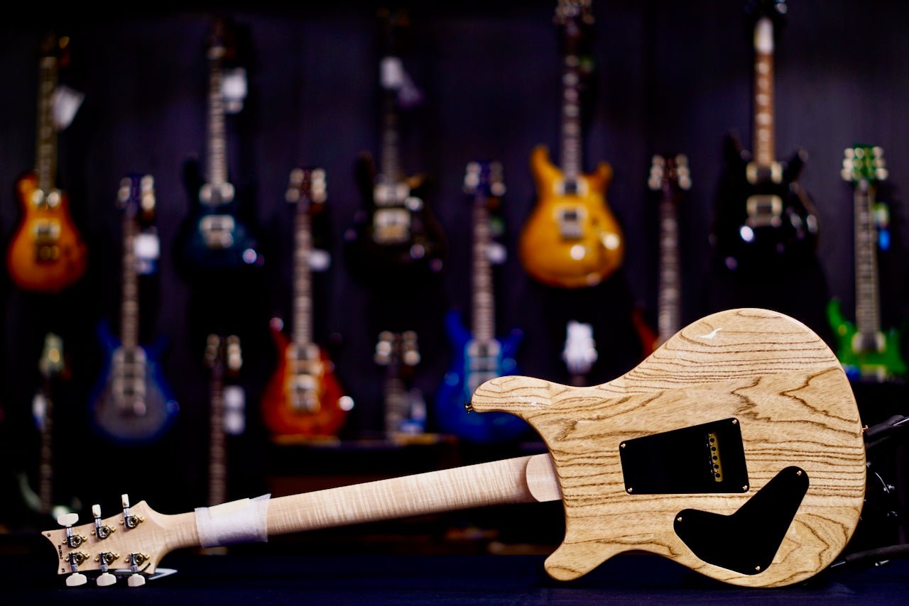 PRS Custom 24 Piezo wood library Artist Neck Gray Black Fade 0411095