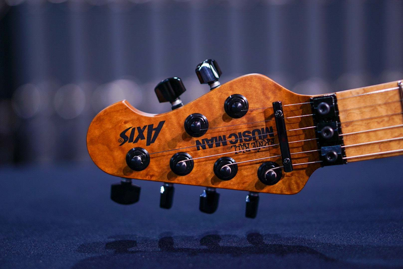 Ernie Ball Music man Axis matcha Quilt H07336