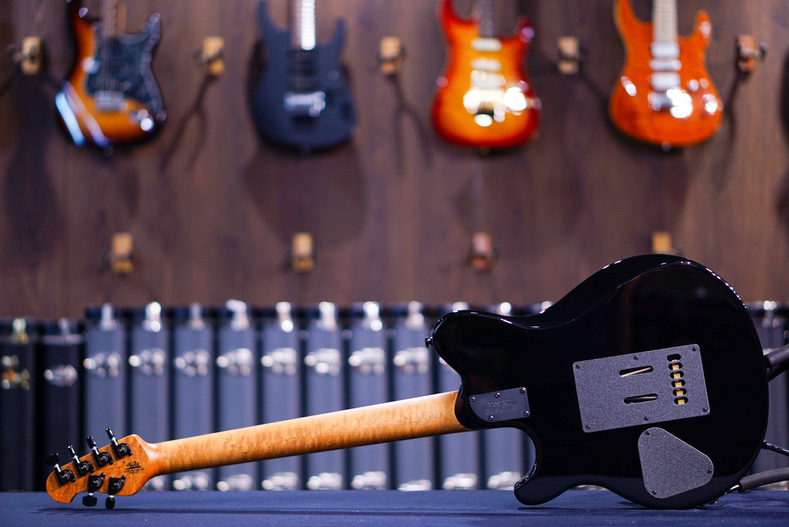 Ernie Ball Music man Axis matcha Quilt H07336