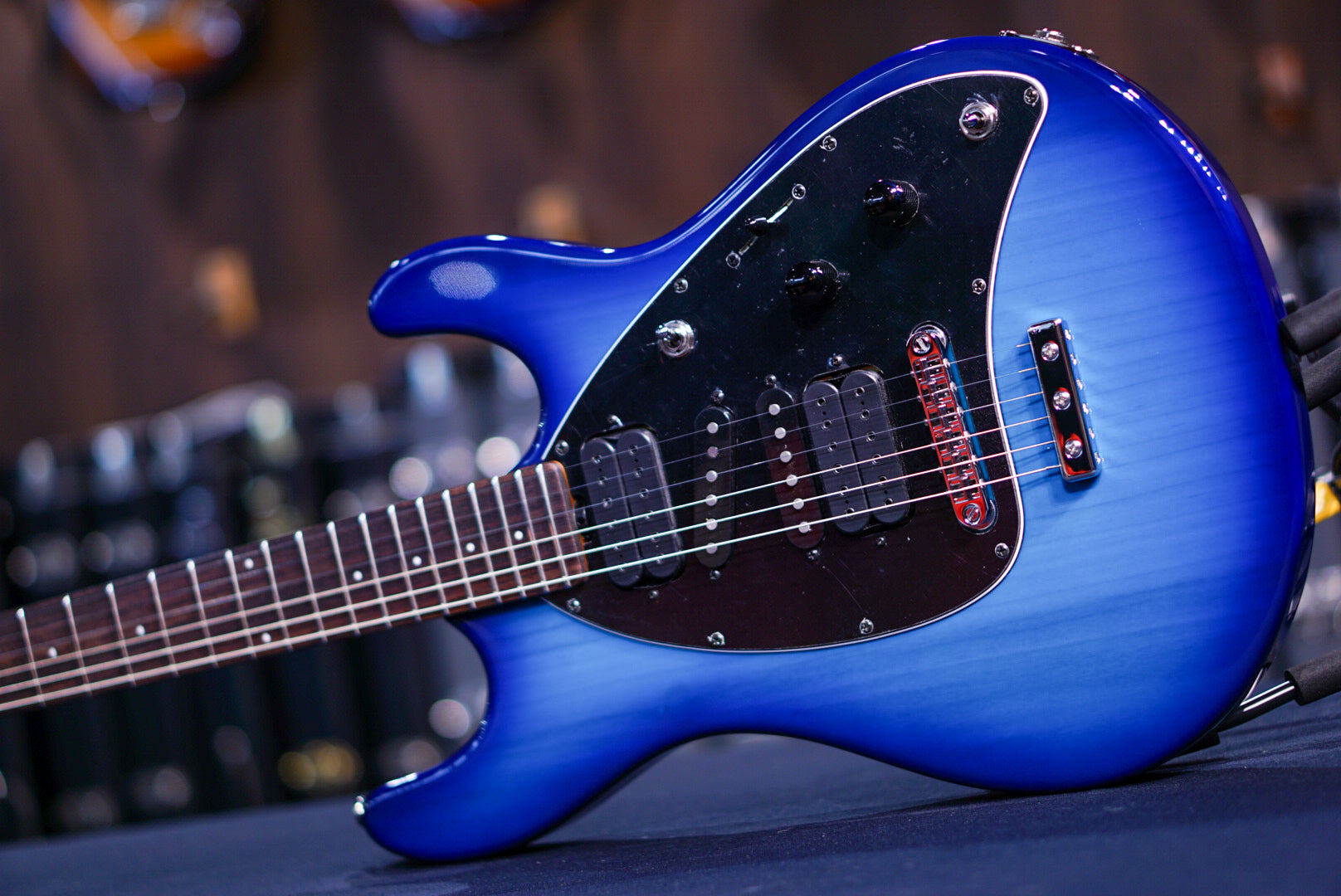 Ernie Ball Music Man Steve Morse Blue Burst H07045
