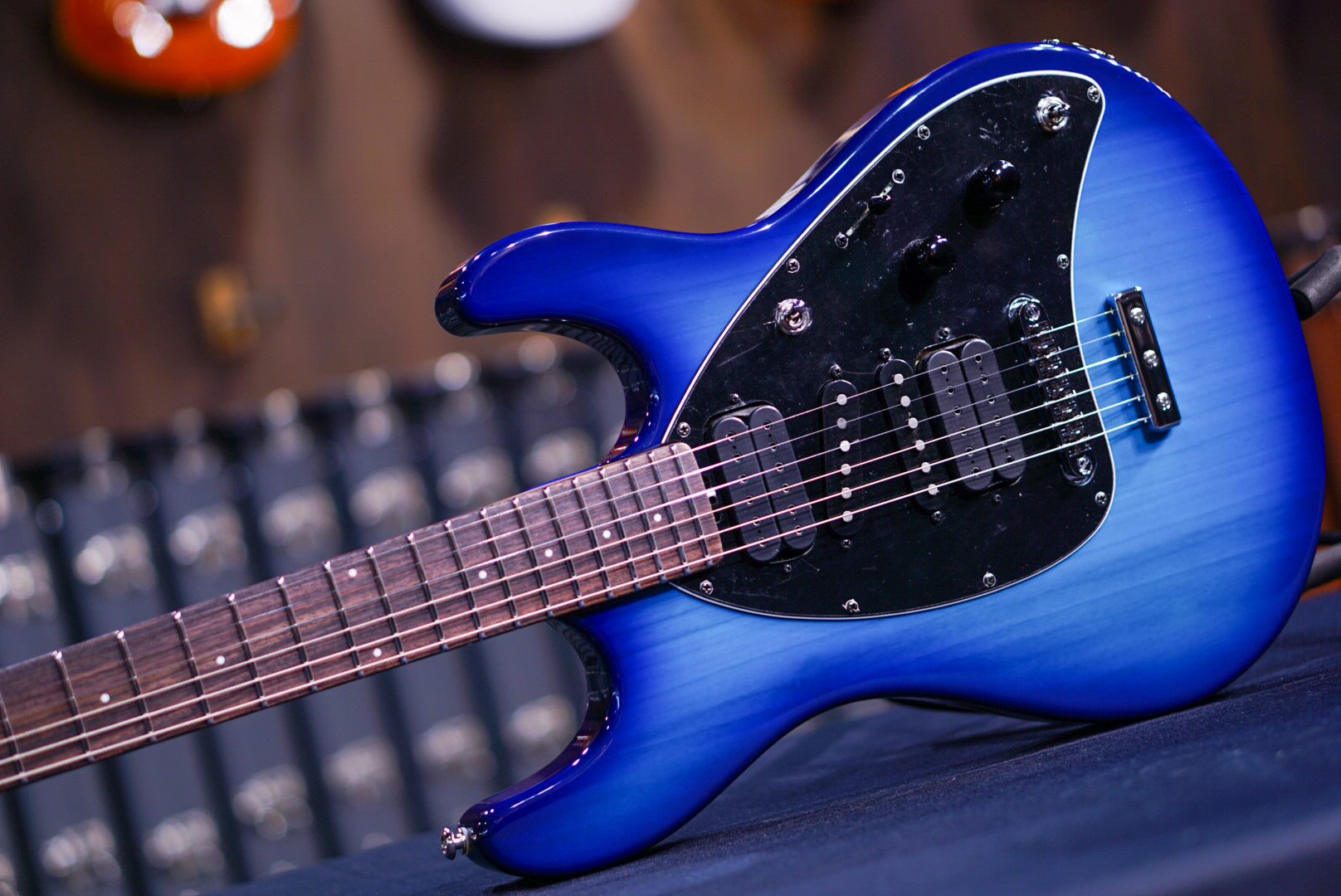 Ernie Ball Music Man Steve Morse Blue Burst H07045
