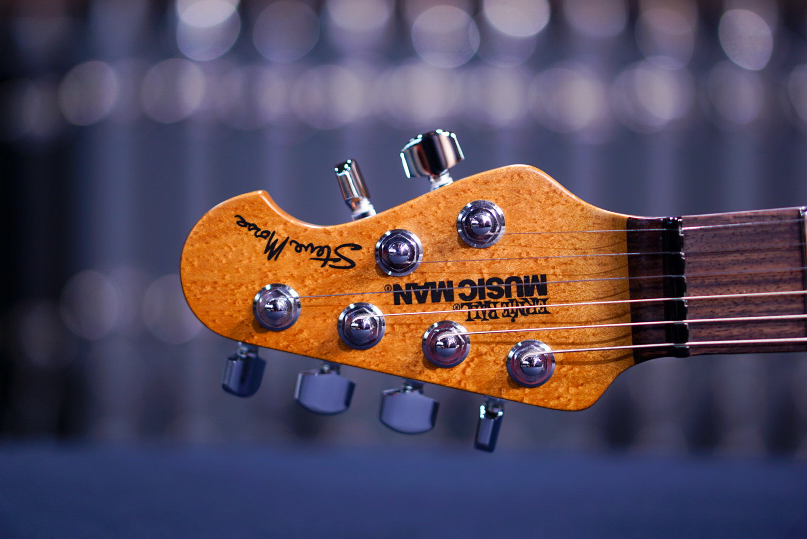 Ernie Ball Music Man Steve Morse Blue Burst H07045