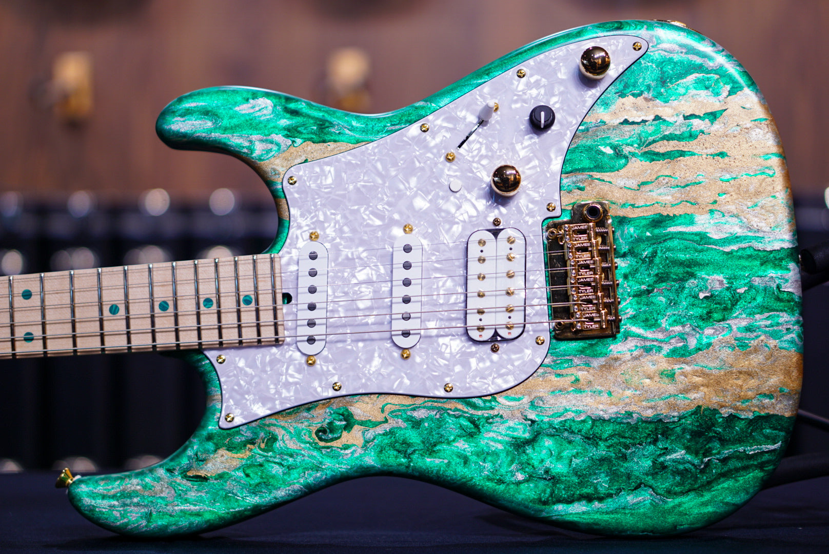 James tyler elite HD green schmear - HIENDGUITAR James Tyler