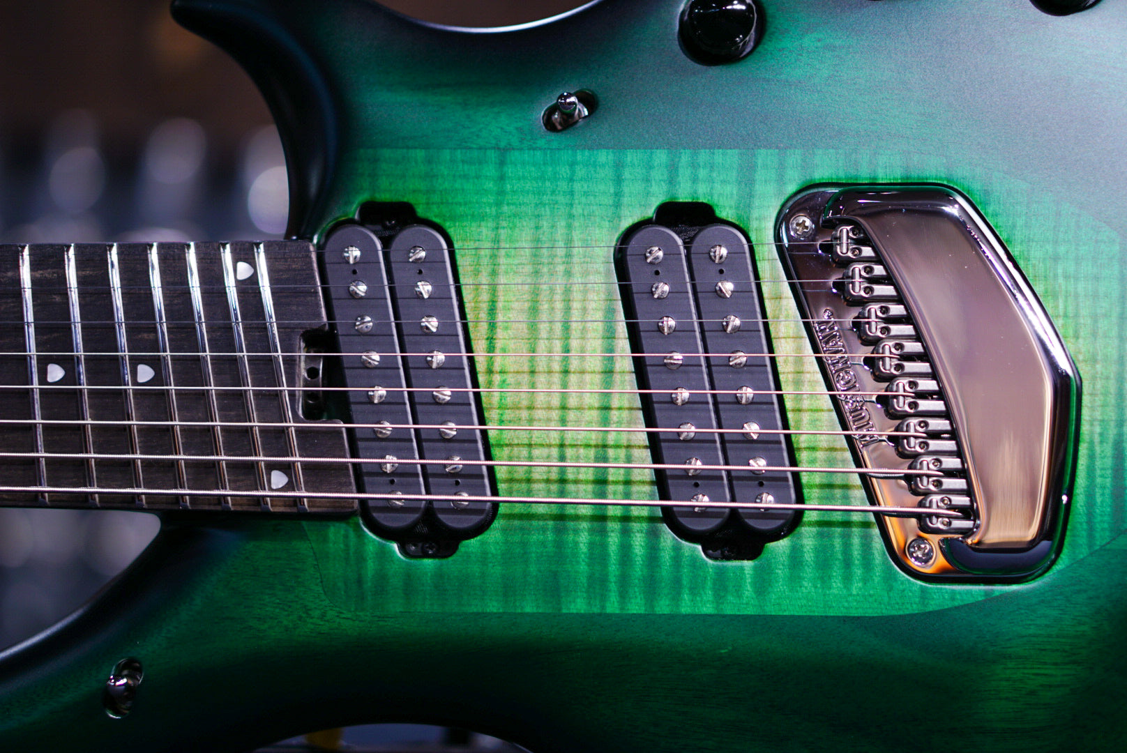 Ernie Ball Music Man MAJESTY 8 GRAVITY GREEN M018173