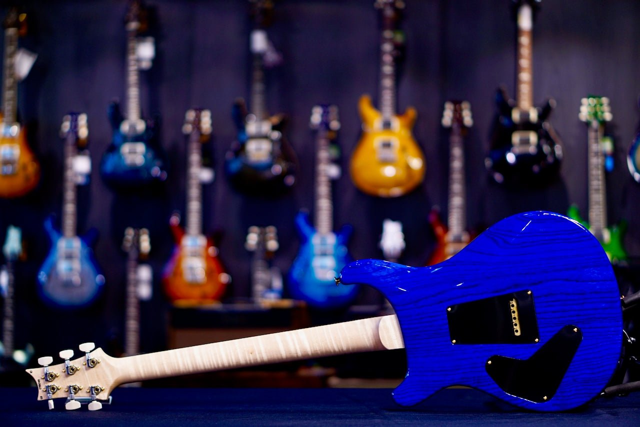 PRS Custom 24 Piezo wood library Artist Neck Violet Blue Burst 0411093