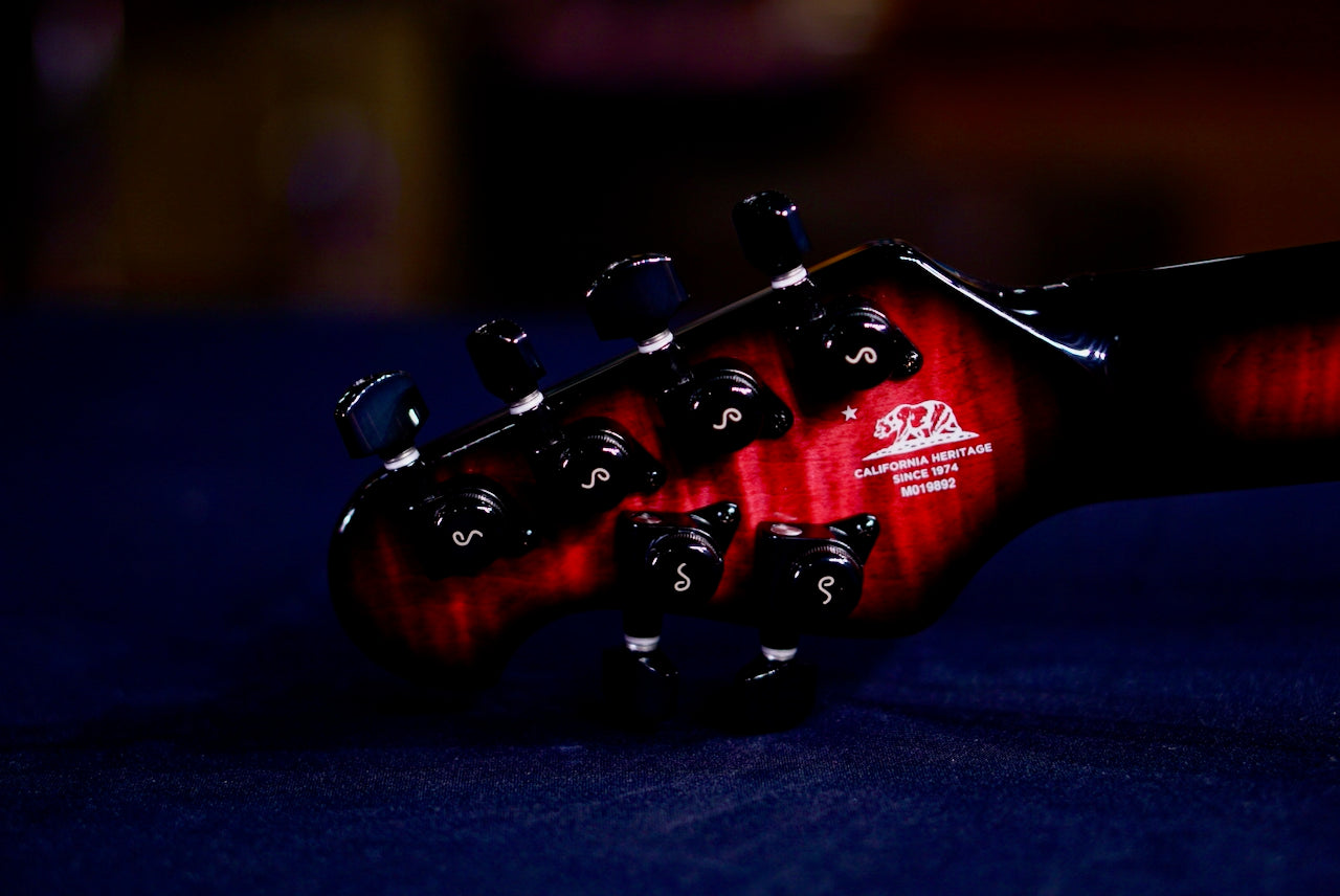 Ernie Ball Music Man Majesty Red Nebula 6-String M019892