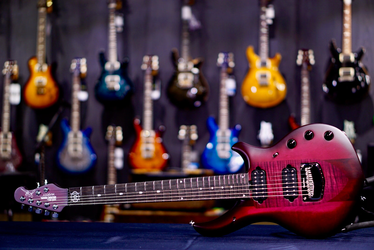 Ernie Ball Music Man Majesty 7 Amaranth Red M019911