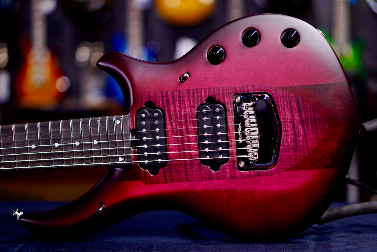 Ernie Ball Music Man Majesty 7 Amaranth Red M019911