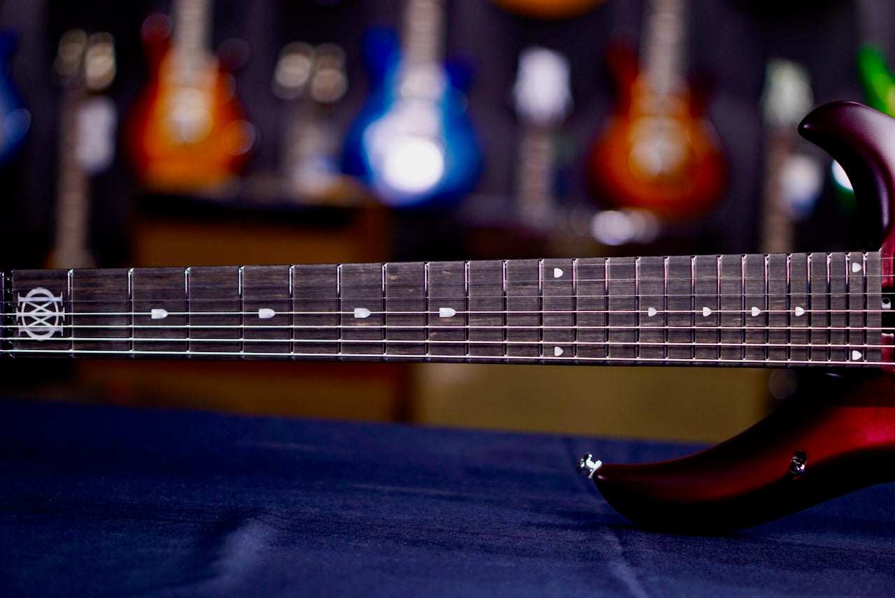 Ernie Ball Music Man Majesty 7 Amaranth Red M019911