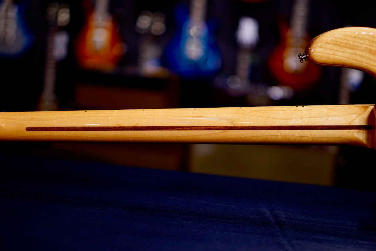 Ernie Ball Music Man Retro ‘70s StingRay Bass - Heritage Natural