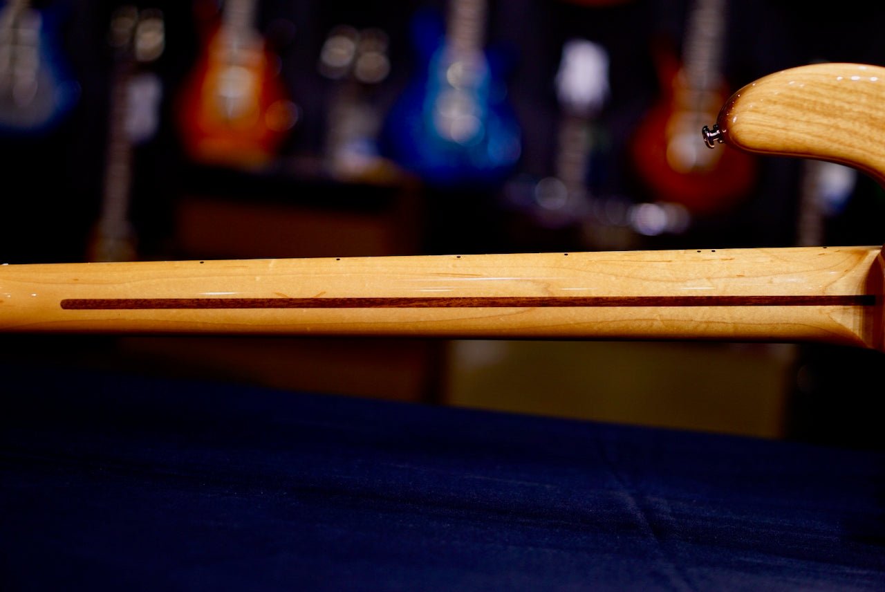 Ernie Ball Music Man Retro ‘70s StingRay Bass - Heritage Natural
