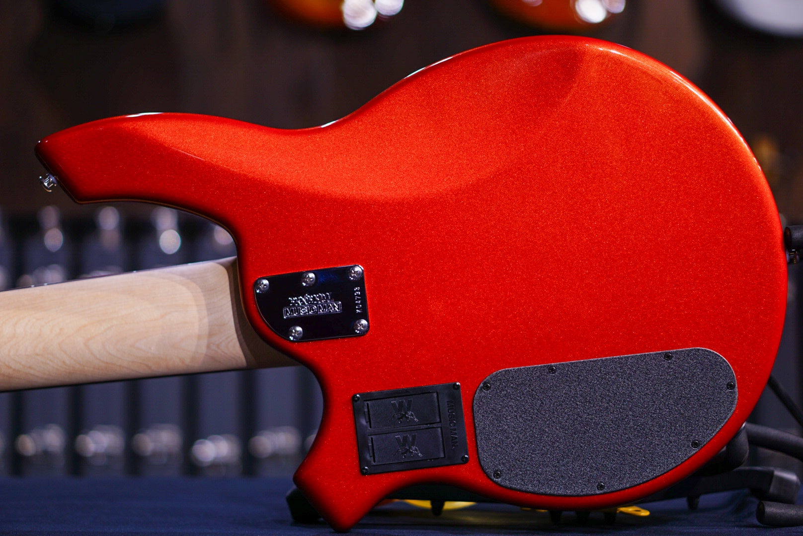 Ernie Ball Music Man Bongo 6 HH Blood Orange K04793