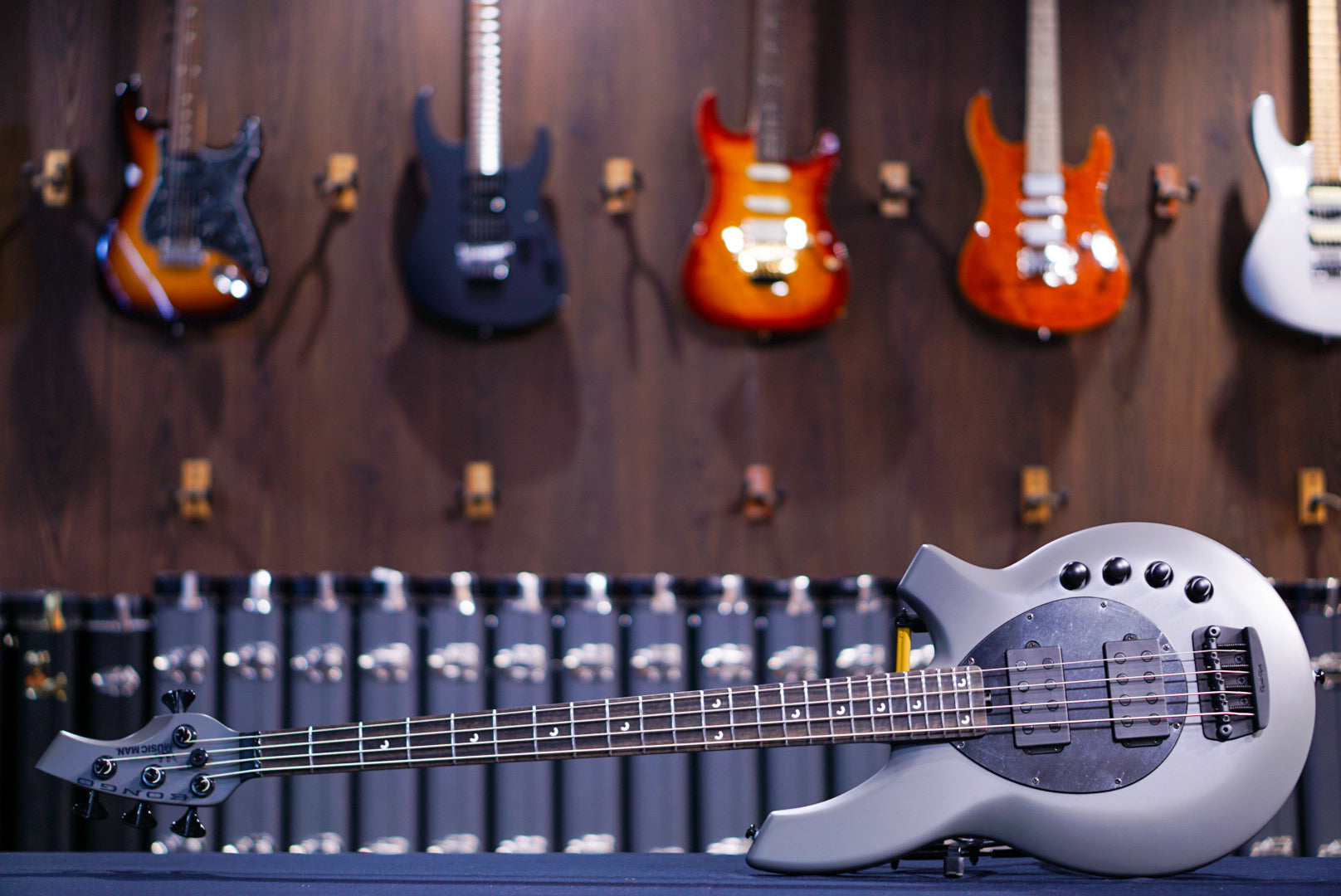 Ernie Ball Music Man Bongo 4 HH Titan Grey K04167