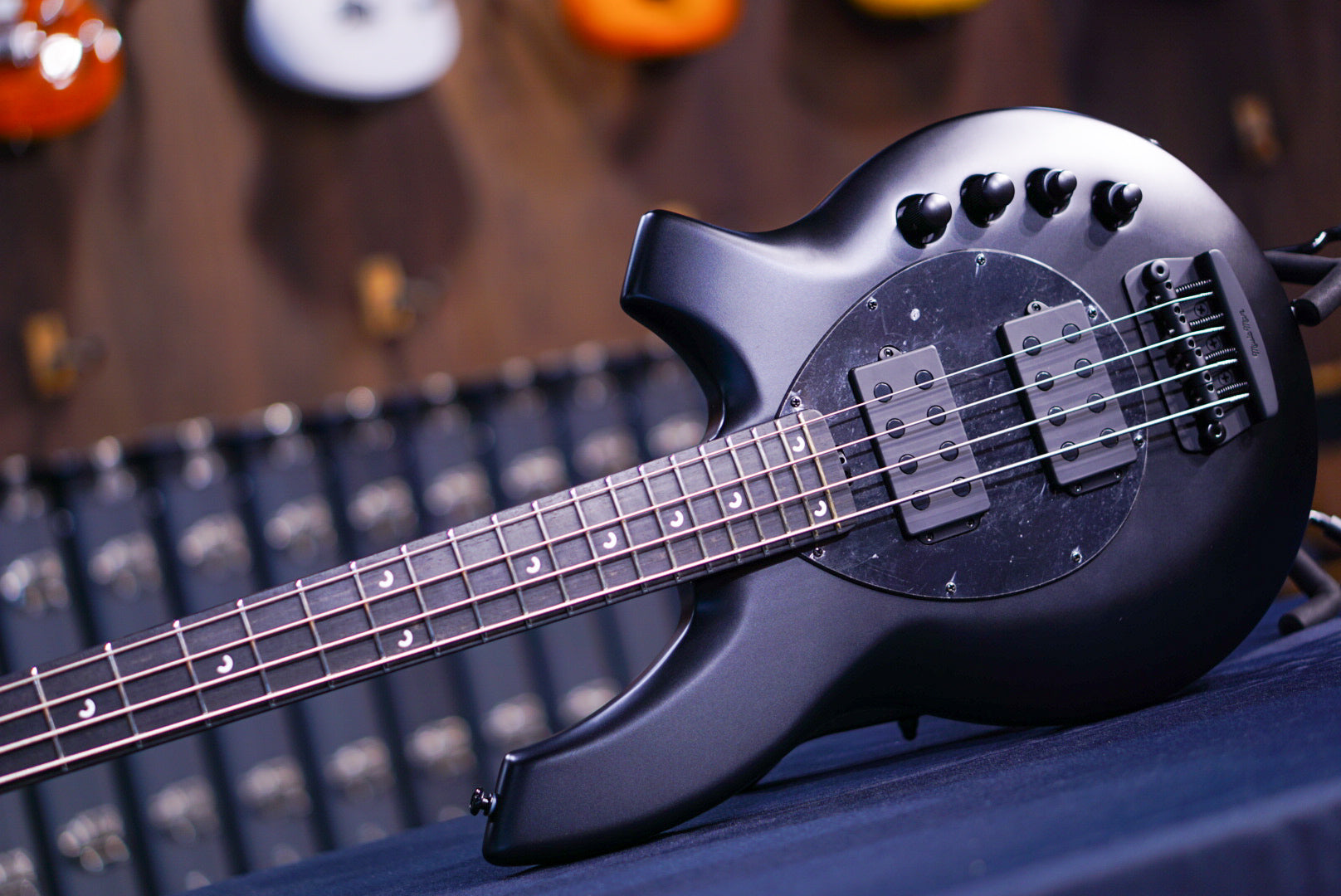 Ernie Ball Music Man Bongo 4 HH Stealth Black K02566