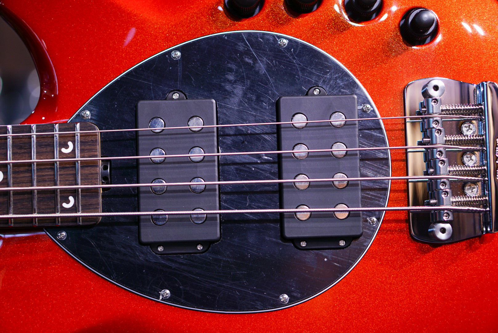 Ernie Ball Music Man Bongo 4 HH Blood Orange K02557