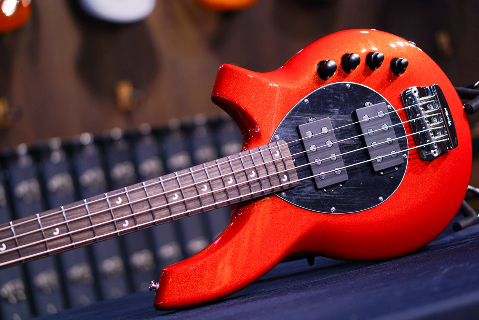 Ernie Ball Music Man Bongo 4 HH Blood Orange K02557