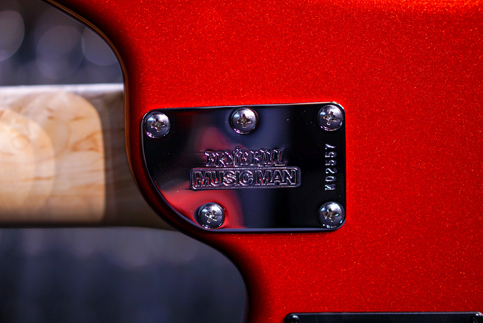 Ernie Ball Music Man Bongo 4 HH Blood Orange K02557