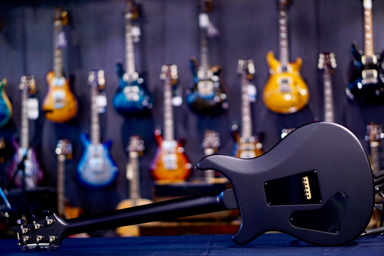 PRS 40th Anniversary Custom 24 Satin Limited Edition Fire Smokeburst 0410361