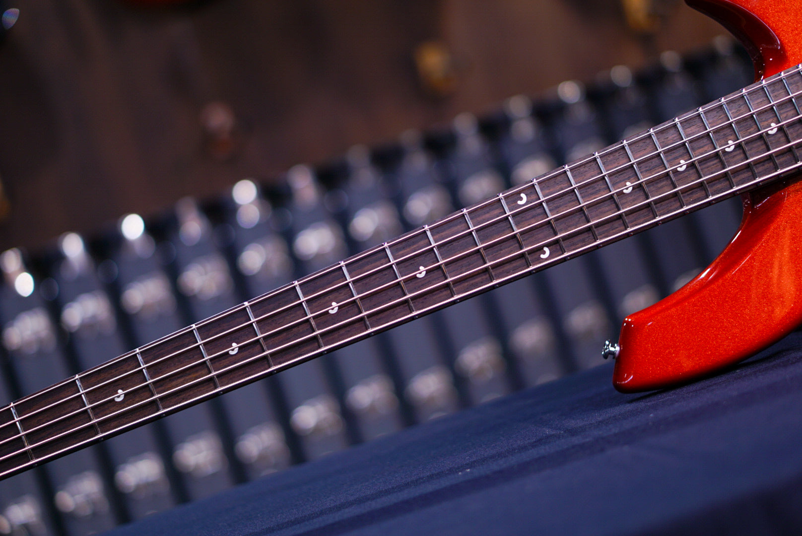 Ernie Ball Music Man Bongo 5 HH Blood Orange K04622