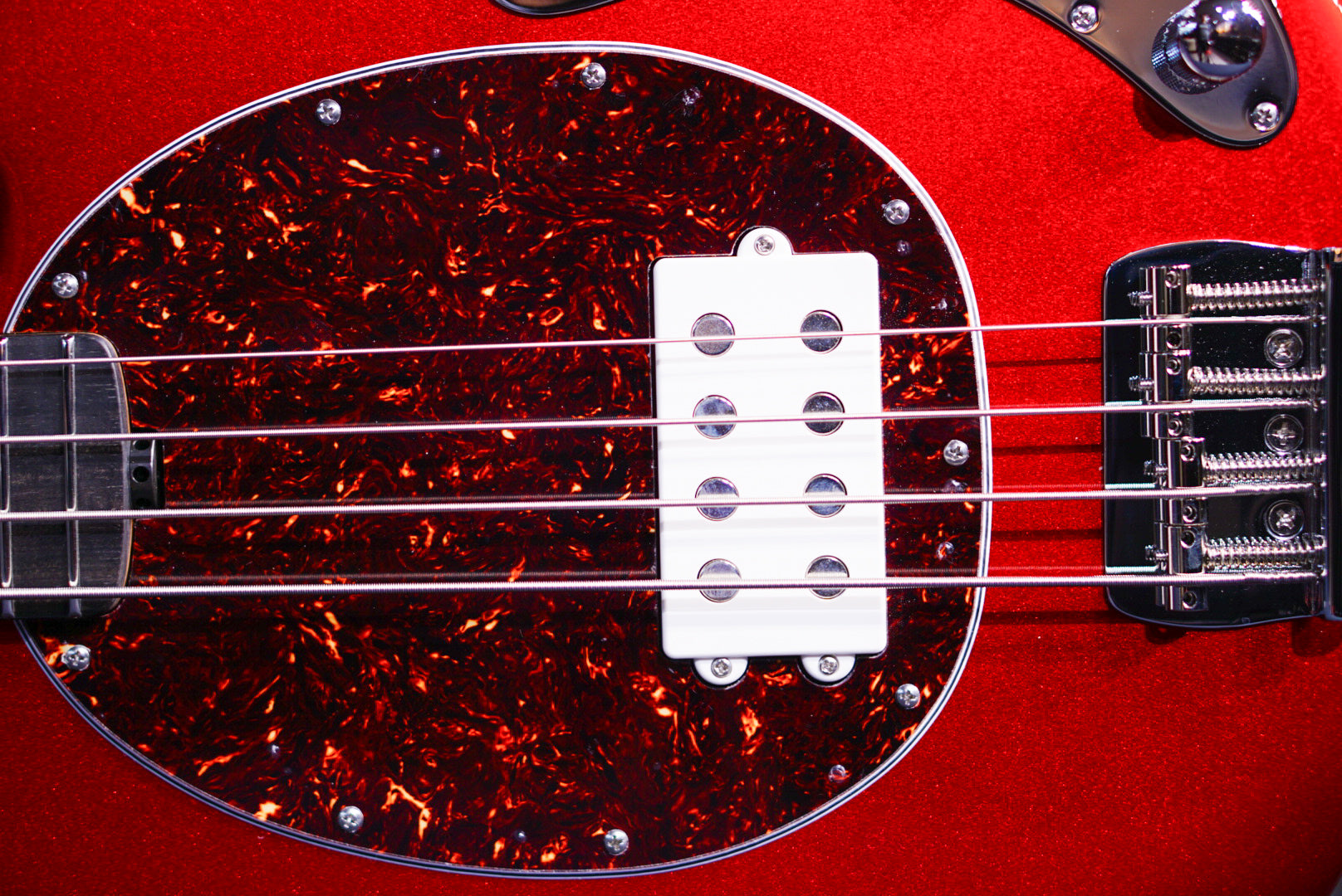 Ernie Ball Music Man StingRay Special 4 H Candyman K04476