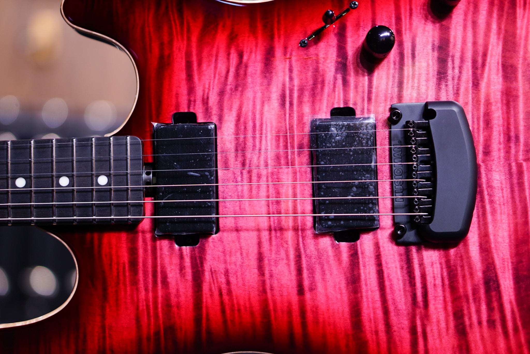 Ernieball Musicman sabre HT raspberry H04092 - HIENDGUITAR Musicman GUITAR