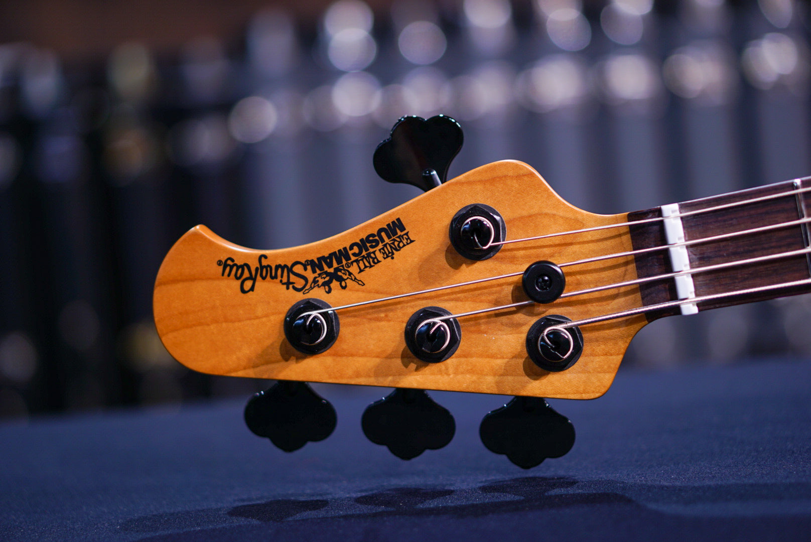 Ernie Ball Music Man StingRay Special 4 H Grape Crush K04723