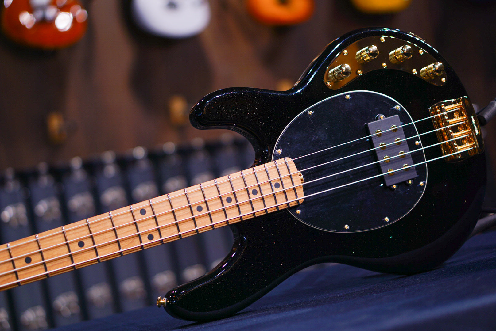 Ernie Ball Music Man StingRay Special 4 H Jackpot K02433