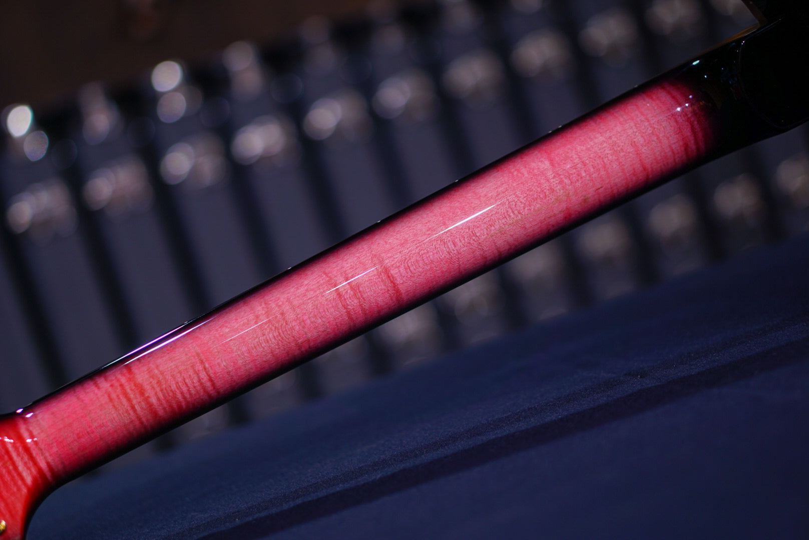 PRS Modern eagle V wood library Bonni Pink Smokeburst 0387188