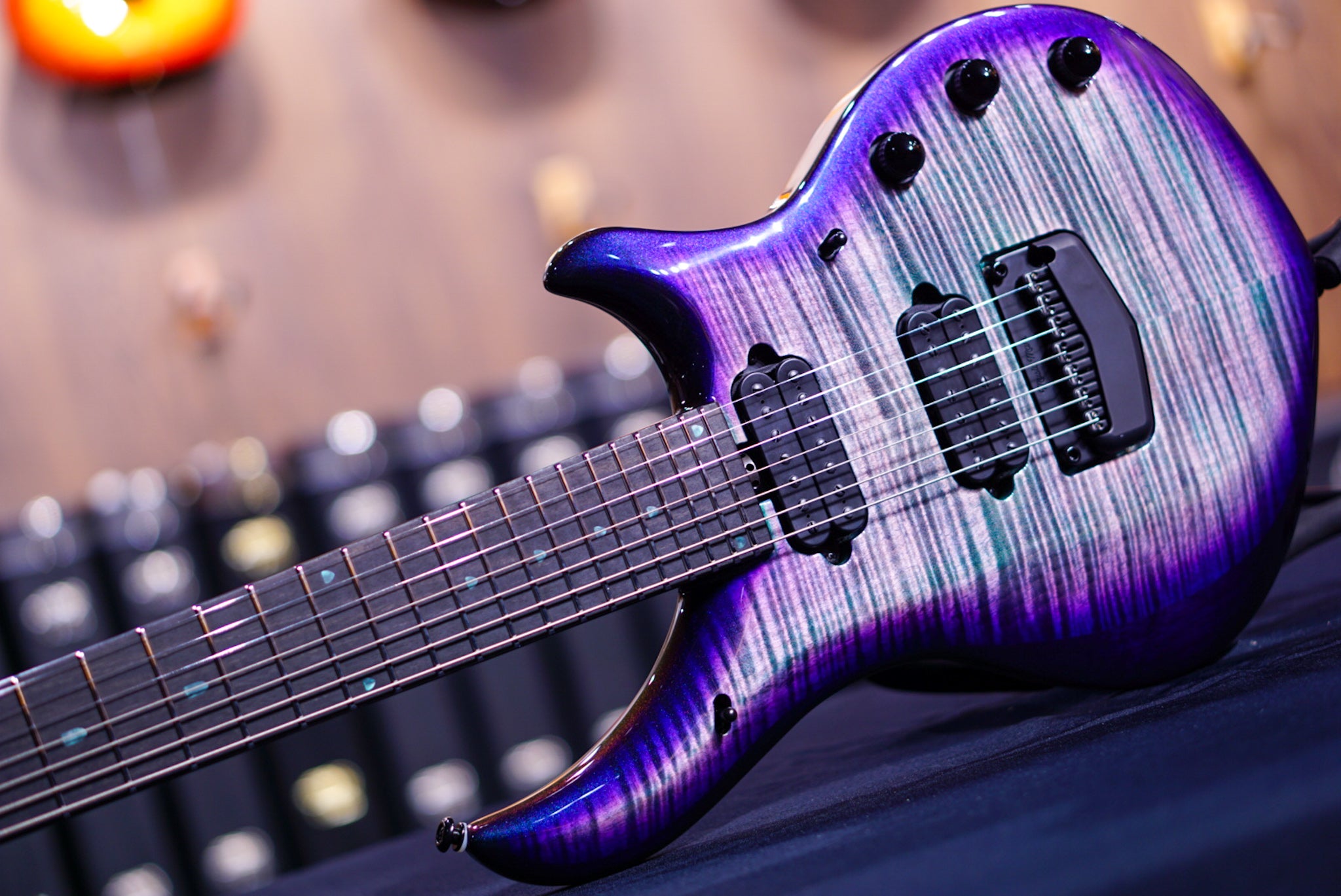 ERNIE BALL MUSIC MAN JOHN PETRUCCI LIMITED-EDITION MAPLE TOP MAJESTY 7-STRING CRYSTAL AMETHYST M017286 - HIENDGUITAR   Musicman GUITAR