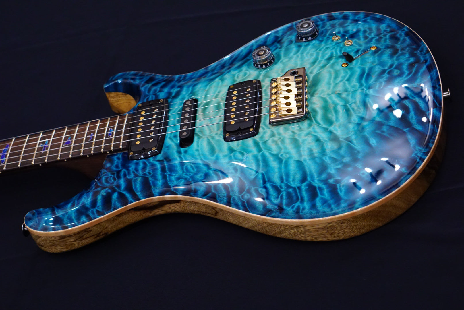 PRS Private stock modern eagle V in sub zero glow - HIENDGUITAR PRS GUITAR