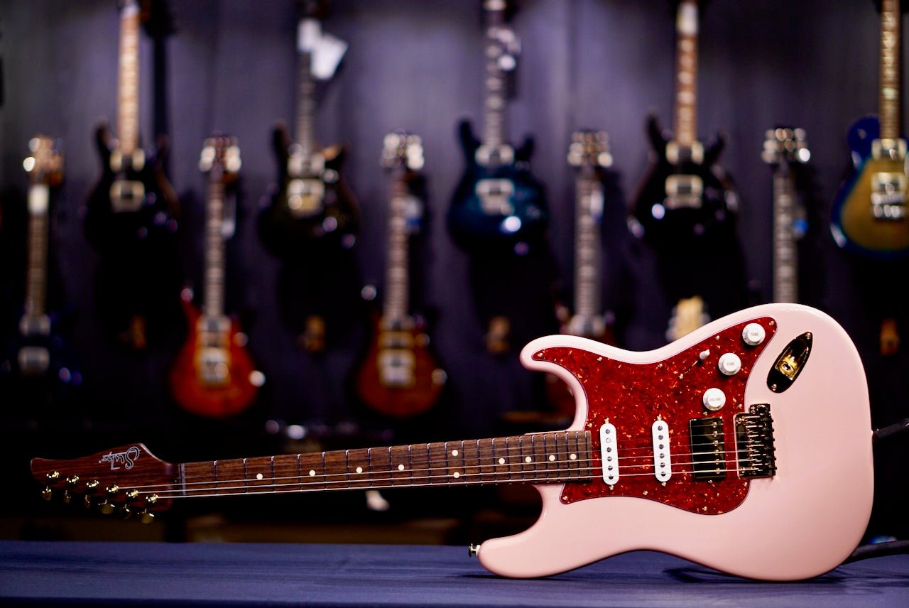 Suhr Classic S Custom Shell Pink Rosewood Neck & Gold Package 85892