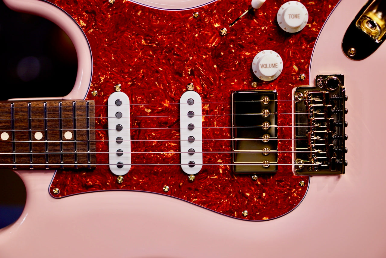 Suhr Classic S Custom Shell Pink Rosewood Neck & Gold Package 85892