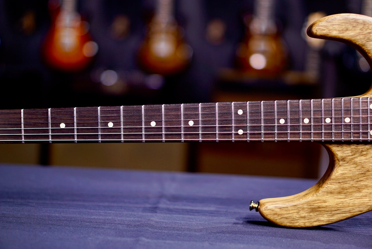 Tom Anderson Angel Player * 07-02-25M * Black Limba Satin Natural