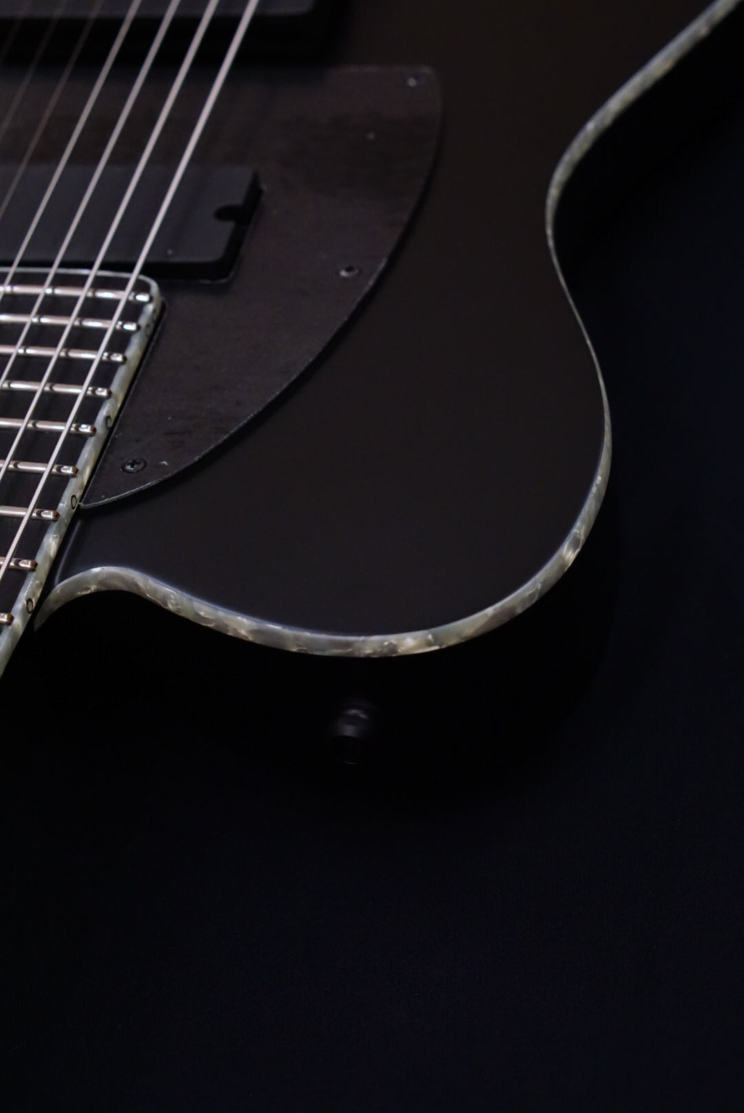 ESP E-II T-B7 BARITONE black satin ES2814223 - HIENDGUITAR E-II GUITAR