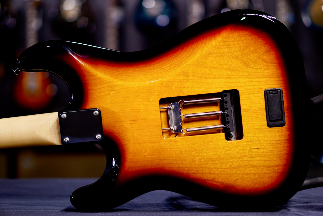 James Tyler Dann Huff Original Classic 3 tone sunburst wilkinson 25449