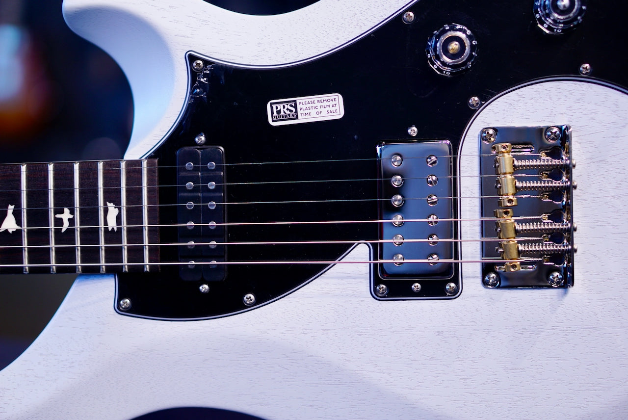 PRS S2 Vela Pearl White Satin S2083411