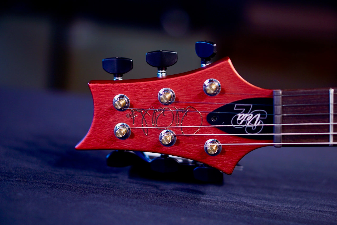 PRS S2 Vela Semi-Hollow Satin Red Apple Metallic S2082775
