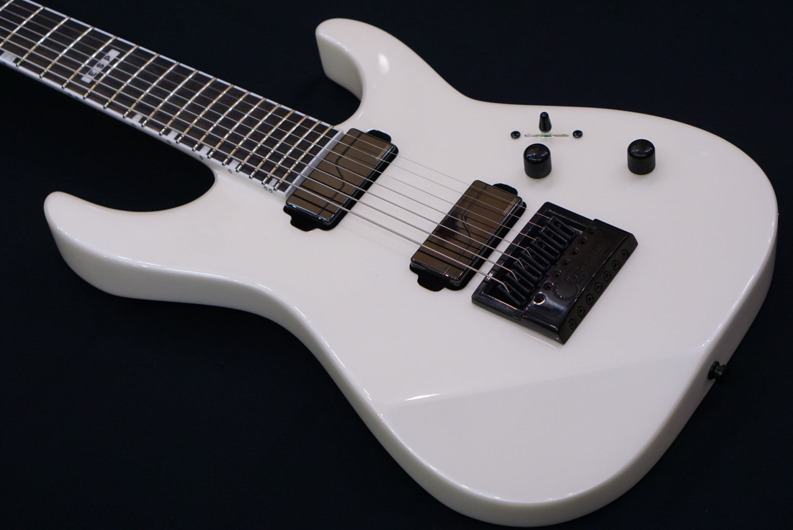 E-II M-II7 baritone evertune Pearl White ES1063223 - HIENDGUITAR   E-II GUITAR