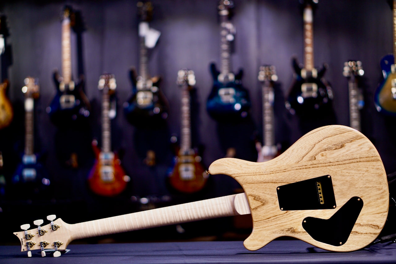 PRS Custom 24 Piezo Wood Library Artist Neck Faded Gray Black Fade 0414023