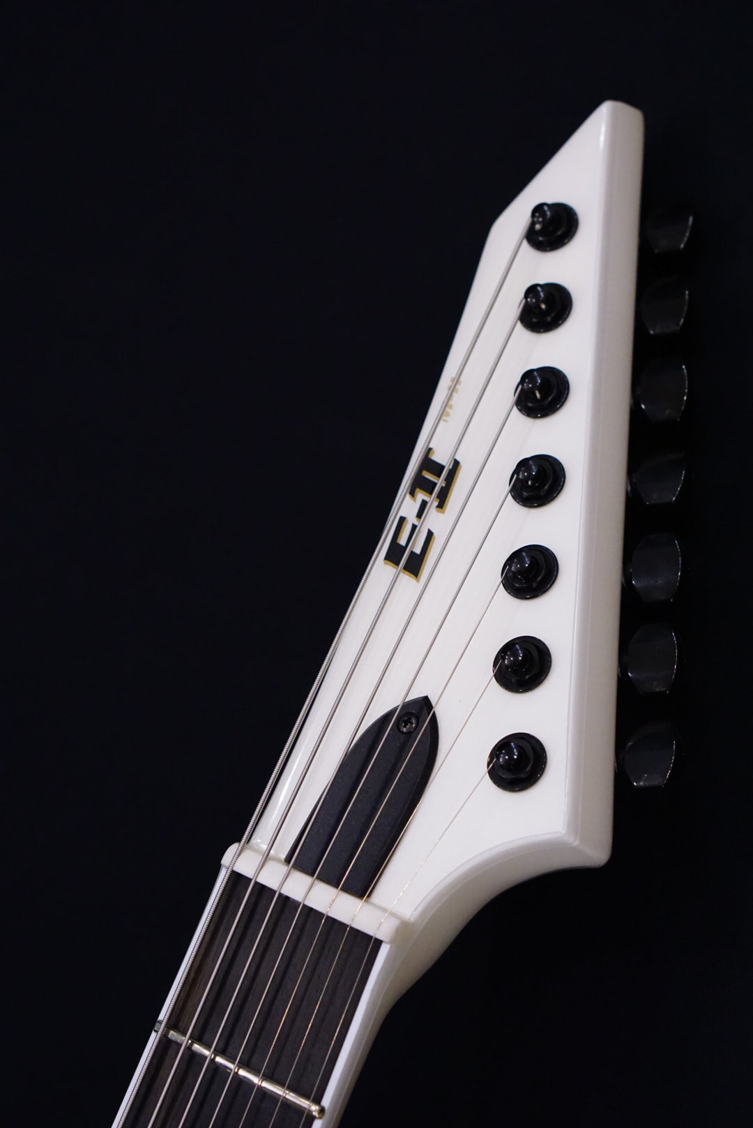 E-II M-II7 baritone evertune Pearl White ES1063223 - HIENDGUITAR E-II GUITAR